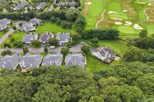 157 Scenic Lake Dr, Riverhead, NY 11901 - Photo 23
