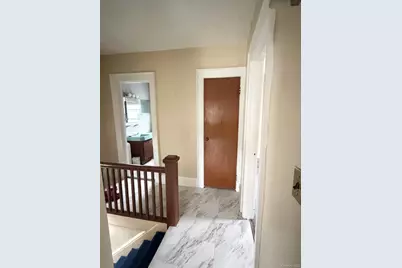 81 Irving Avenue, Floral Park, NY 11001 - Photo 5