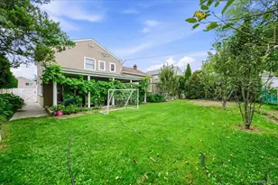2664 Grayson Dr, East Meadow, NY 11554 - Photo 23
