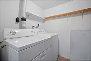 284 Park Ave, Harrison, NY 10528 - Photo 17