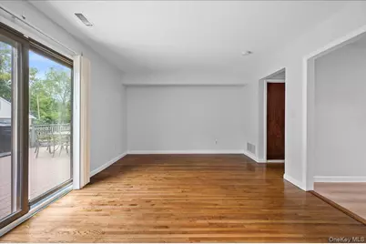 284 Park Avenue #Left Side, Harrison, NY 10528 - Photo 11
