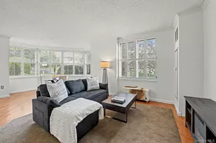 300 Mamaroneck Ave, White Plains, NY 10605 - Photo 9