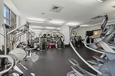 300 Mamaroneck Avenue #303, White Plains, NY 10605 - Photo 39