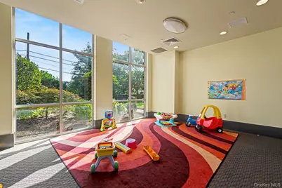 300 Mamaroneck Avenue #303, White Plains, NY 10605 - Photo 37