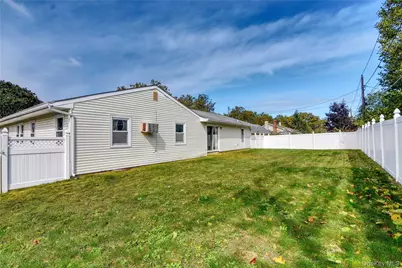 7 Tinder Lane, Lake Grove, NY 11755 - Photo 31