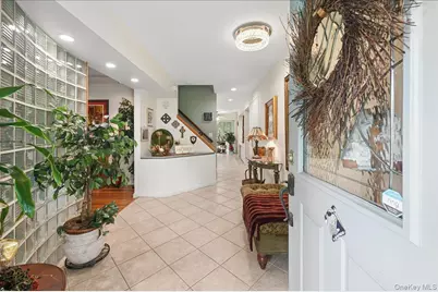 12 Berkshire Drive, New City, NY 10956 - Photo 3