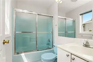 64 Greenvale Cir, White Plains, NY 10607 - Photo 19