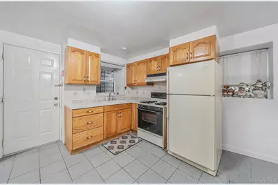 1610 Paulding Avenue, Bronx, NY 10462 - Photo 23