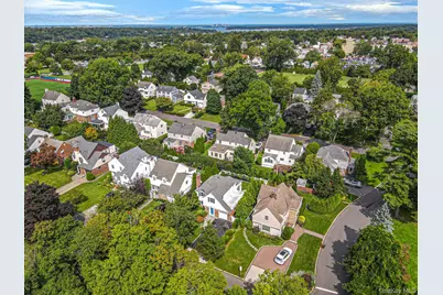 7 Highmeadow Road, Manhasset, NY 11030 - Photo 35