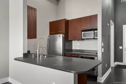 25 Leroy Place #PH7, New Rochelle, NY 10805 - Photo 5
