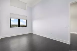 25 Leroy Pl, New Rochelle, NY 10805 - Photo 13