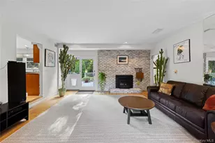 10 Redbridge Ct, East Setauket, NY 11733 - Photo 19