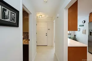 11 Stanford Ct, Wantagh, NY 11793 - Photo 3