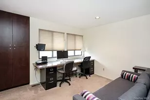 11 Stanford Ct, Wantagh, NY 11793 - Photo 15