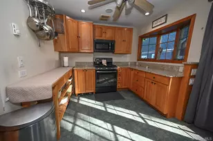 2297 Girard Pl, Merrick, NY 11566 - Photo 7