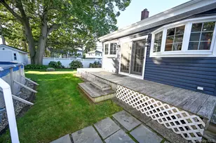 2297 Girard Pl, Merrick, NY 11566 - Photo 29