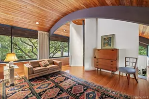 347 Duck Pond Rd, Locust Valley, NY 11560 - Photo 19