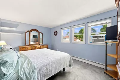 5 Conway Court, Glen Cove, NY 11542 - Photo 15