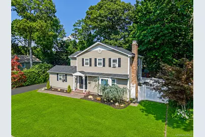 15 Jamar Lane, Ronkonkoma, NY 11779 - Photo 1