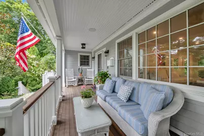 4 Sunset Lane, Port Washington, NY 11050 - Photo 3