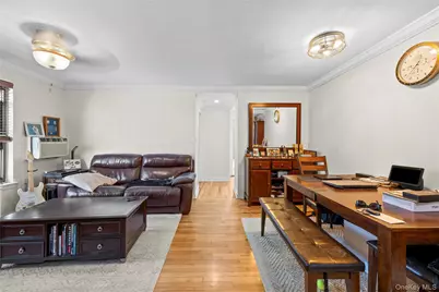 2 E Mill Drive #2A, Great Neck, NY 11021 - Photo 3