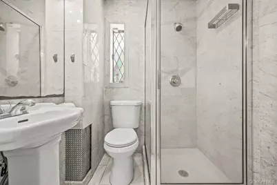 82-41 166th Street, Jamaica, NY 11432 - Photo 11