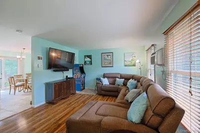 204 Parr Meadow Drive #2D, Newburgh, NY 12550 - Photo 7