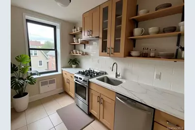 83-45 Vietor Ave #5D, Elmhurst, NY 11373 - Photo 13