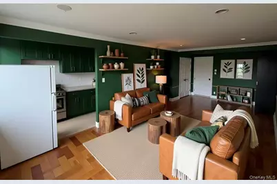 83-45 Vietor Ave #5D, Elmhurst, NY 11373 - Photo 3