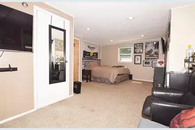 90 Cornell Drive, Smithtown, NY 11787 - Photo 13