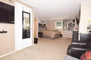 90 Cornell Dr, Smithtown, NY 11787 - Photo 13