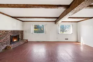 63 Lauren Ave, Dix Hills, NY 11746 - Photo 17