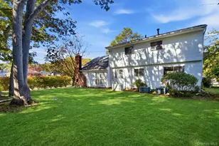 63 Lauren Ave, Dix Hills, NY 11746 - Photo 31