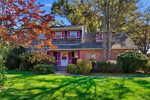63 Lauren Ave, Dix Hills, NY 11746 - Photo 3