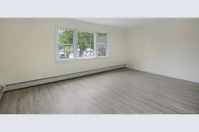 1565 10th Street, West Babylon, NY 11704 - Photo 21