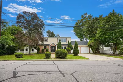1565 10th Street, West Babylon, NY 11704 - Photo 3