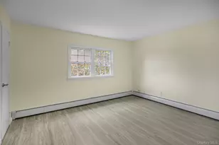 1565 10th St, West Babylon, NY 11704 - Photo 15