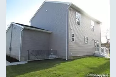 648 Bayview Avenue, Bellport, NY 11713 - Photo 25