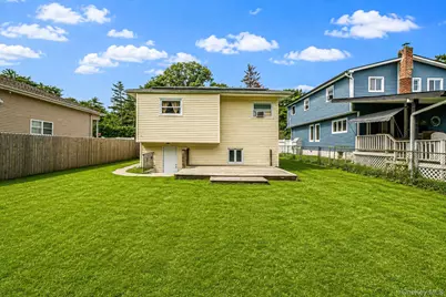 68 Prospect Drive, Brentwood, NY 11717 - Photo 7