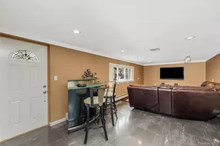 30 Swan Dr, Massapequa, NY 11758 - Photo 23
