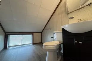 5 Meander Ln, Levittown, NY 11756 - Photo 9