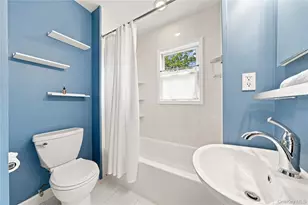 56 Washington Ave, Amityville, NY 11701 - Photo 5