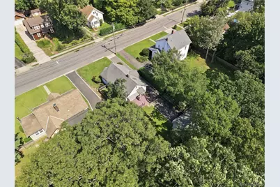 56 Washington Avenue, Amityville, NY 11701 - Photo 37