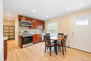 35 Meeting Ln, Hicksville, NY 11801 - Photo 7