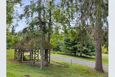 90 New Paltz Road, Highland, NY 12528 - Photo 9