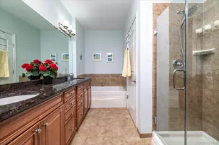 77 Maple Ave, Rockville Centre, NY 11570 - Photo 13