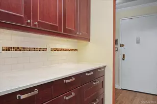 100 Diplomat Dr, Mount Kisco, NY 10549 - Photo 19