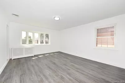 7627 175th Street, Fresh Meadows, NY 11366 - Photo 17