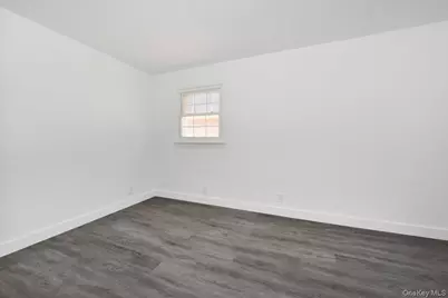 7627 175th Street, Fresh Meadows, NY 11366 - Photo 23
