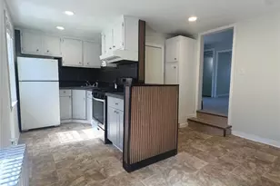 249 N MacQuesten Pkwy, Mount Vernon, NY 10550 - Photo 1